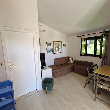 Apartments Dara Rogoznica  Ngoại thất bức ảnh