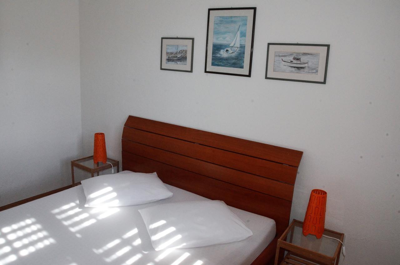 Apartments Dara Rogoznica  Ngoại thất bức ảnh