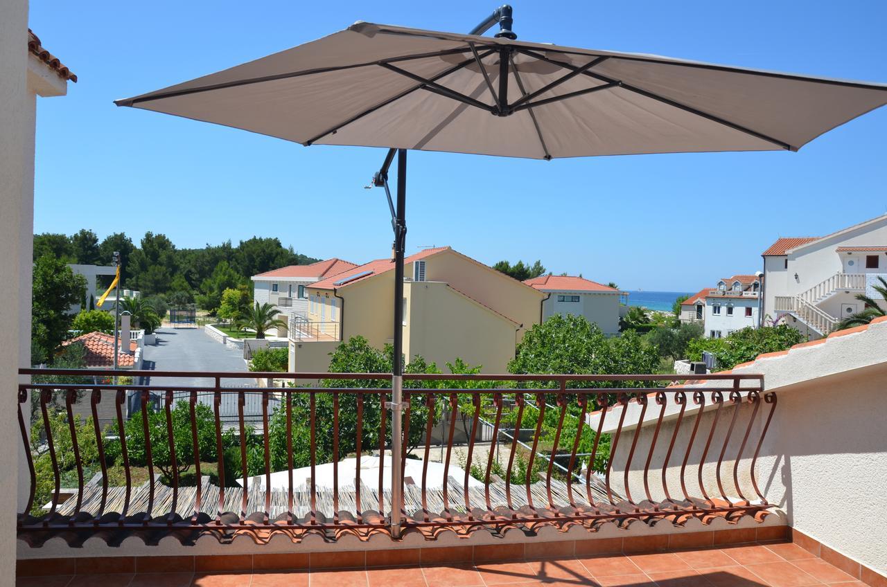 Apartments Dara Rogoznica  Ngoại thất bức ảnh